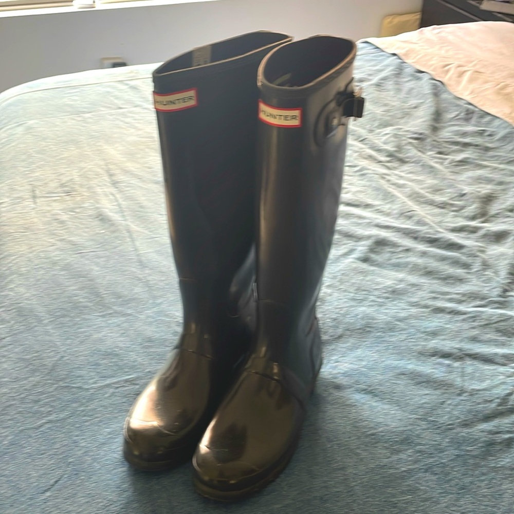 Hunter Grey Boots Size 8